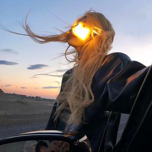 嗯⋯啊被抵在树干H野战电视
